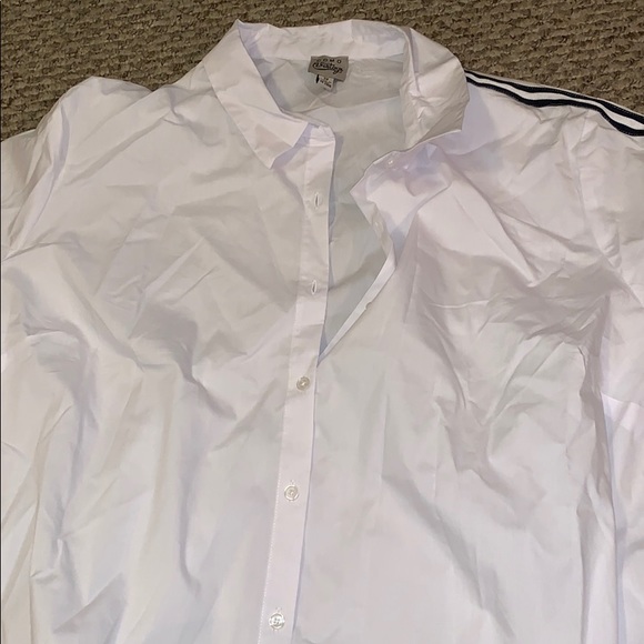 Too big - Picture 1 of 3